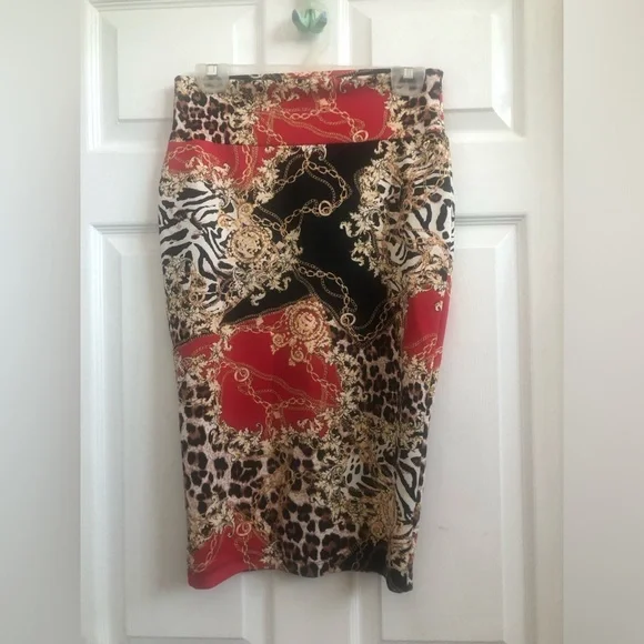 Thalia Sodi Skirt Size Small - Picture 2 of 2